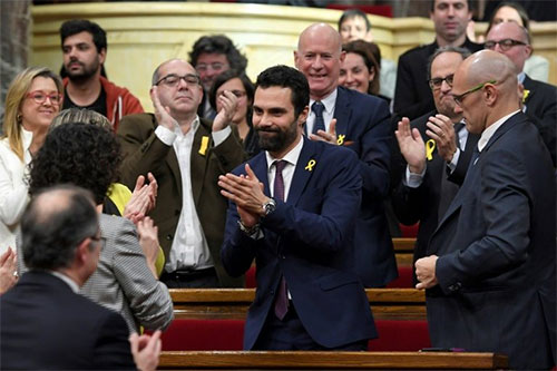 Los independistas consiguen la presidencia del Parlamento catalán Carles Puigdemont volverá a ser investido “president de la Generalitat”